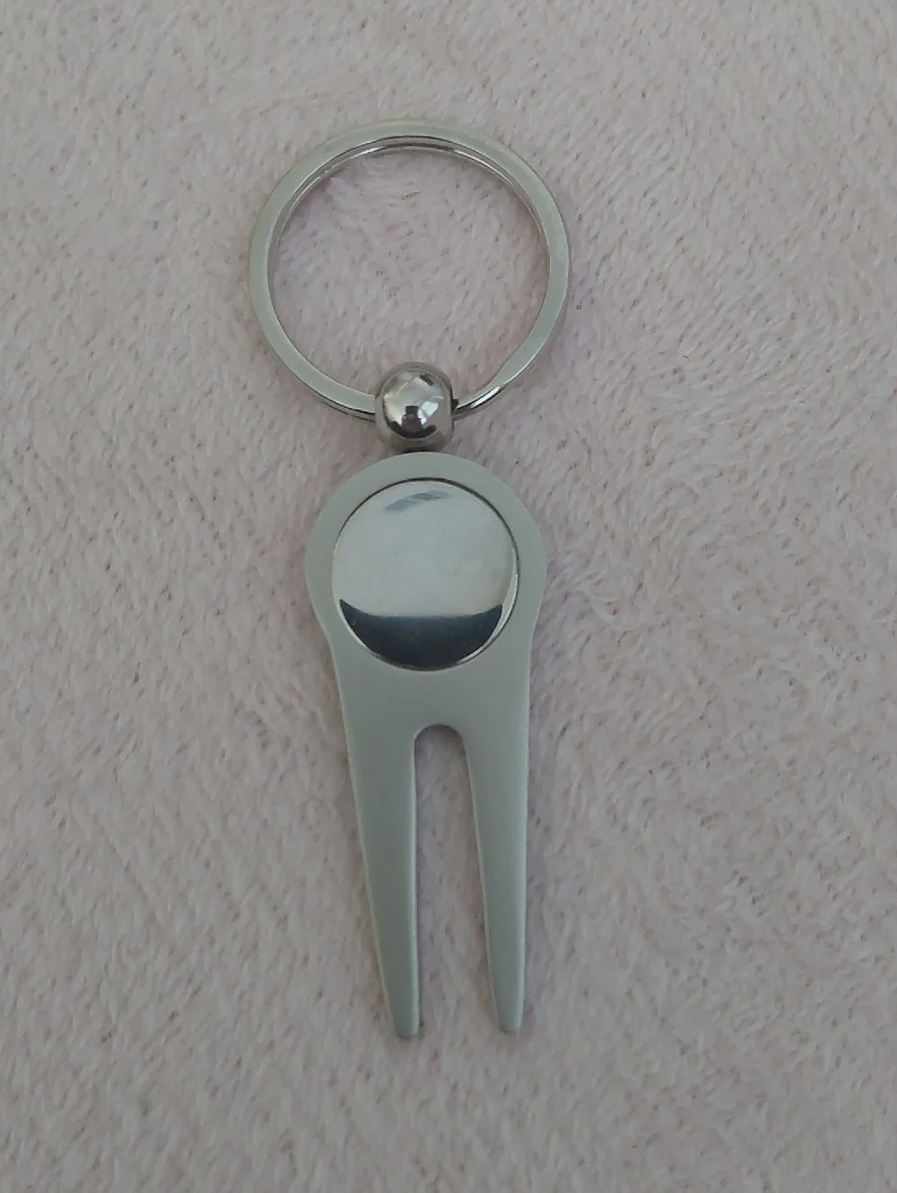 Golfer's Metal Divot Repair Tool Keychain NWOT